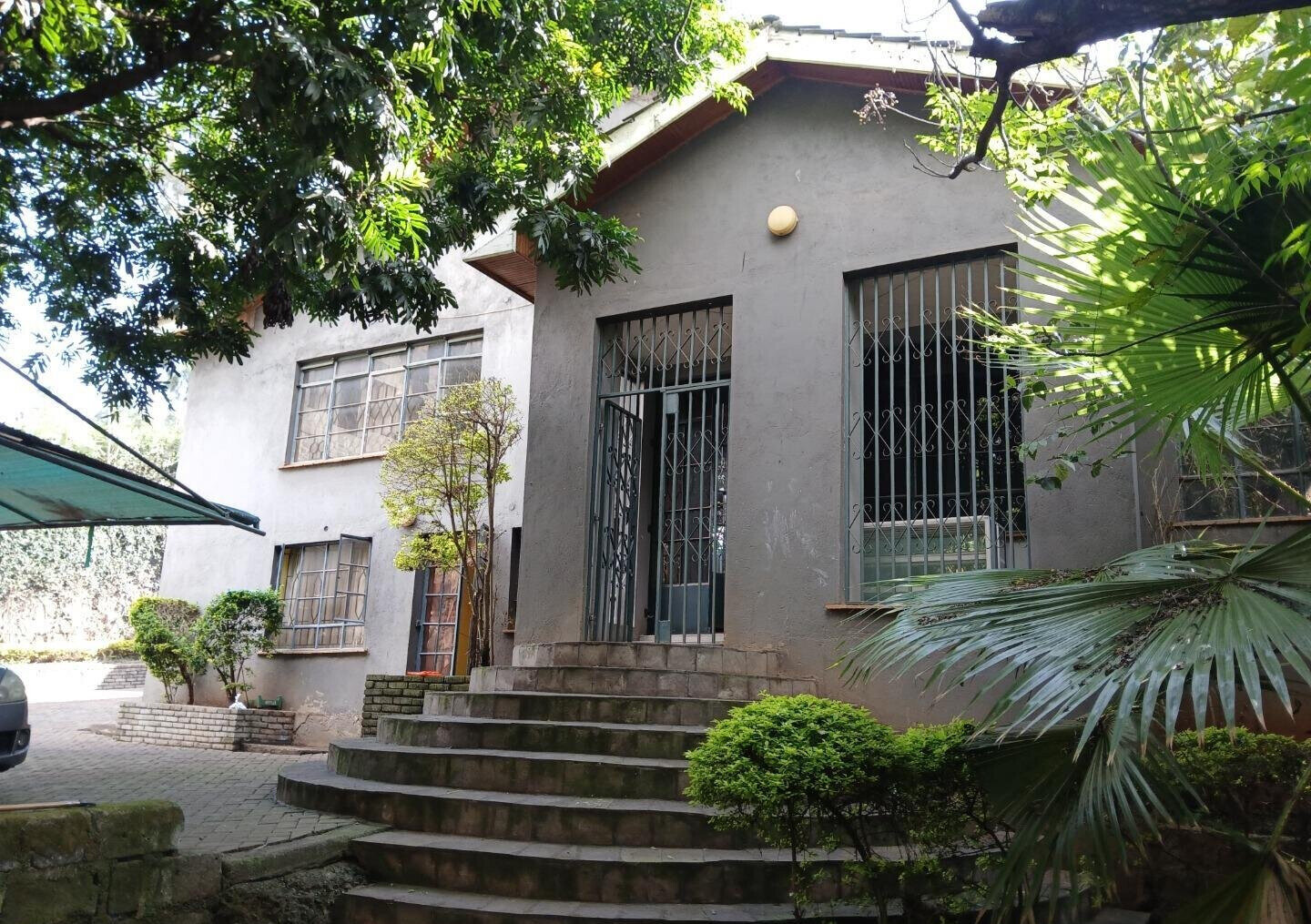 One-Acre Garden Home at KSh 120K