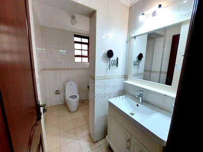 4bdrm Mansion in Runda for sale - Image 14
