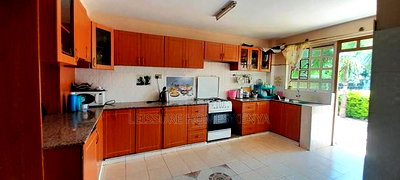 4bdrm Villa in Bamboo Estate, Ruiru for sale - Image 11