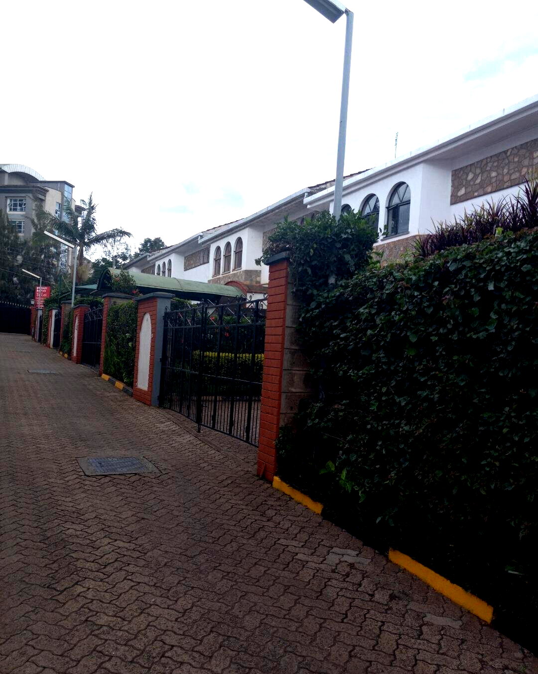 Spacious 4-Bed Townhouse Near Waiyaki Way - Westlands