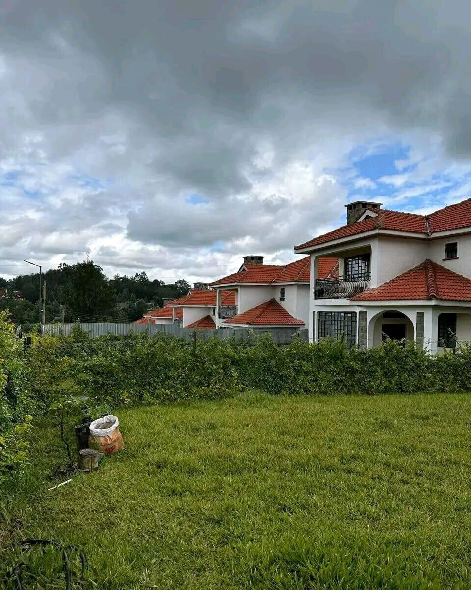 4BR All-Ensuite Villa with Fireplace & Private Gate - Ngong