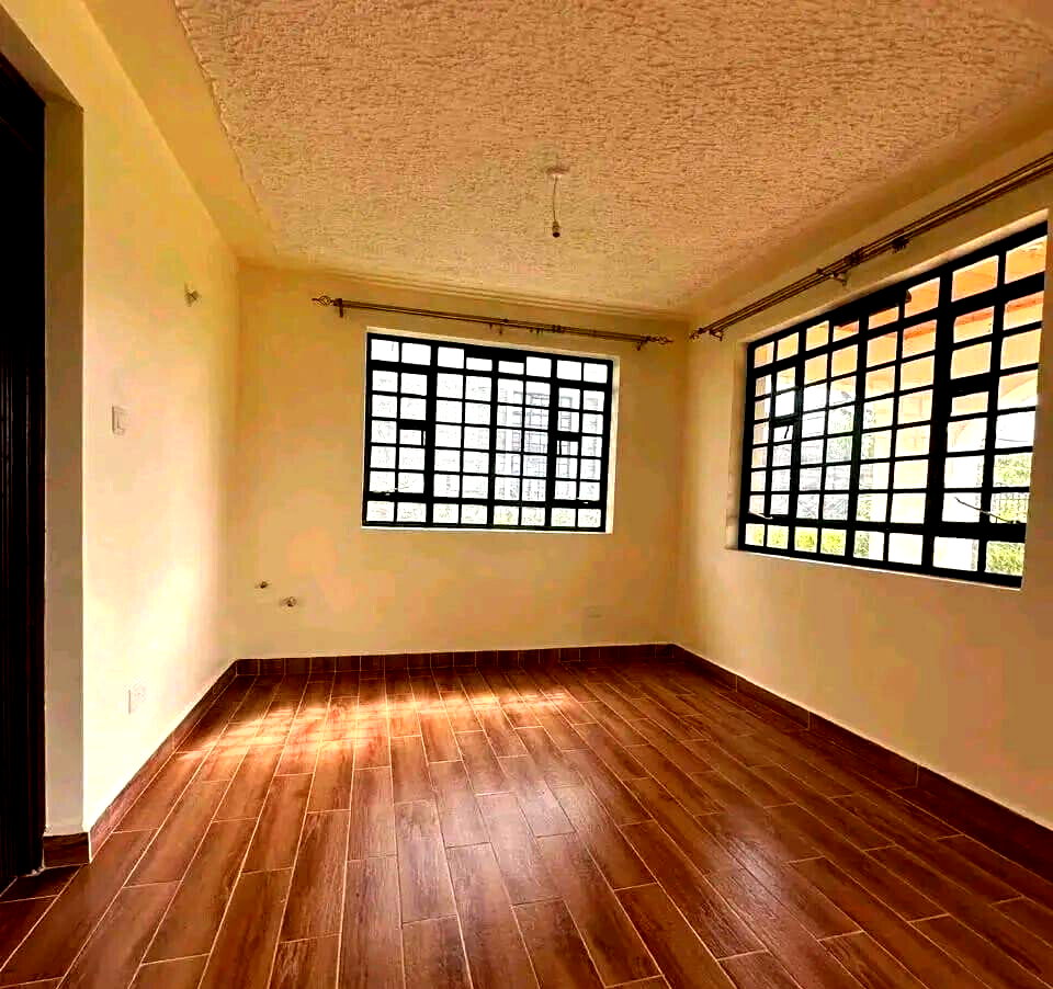 4BR All-Ensuite Villa with Fireplace & Private Gate - Ngong