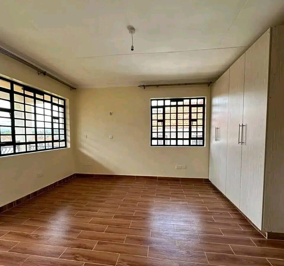 4BR All-Ensuite Villa with Fireplace & Private Gate - Ngong