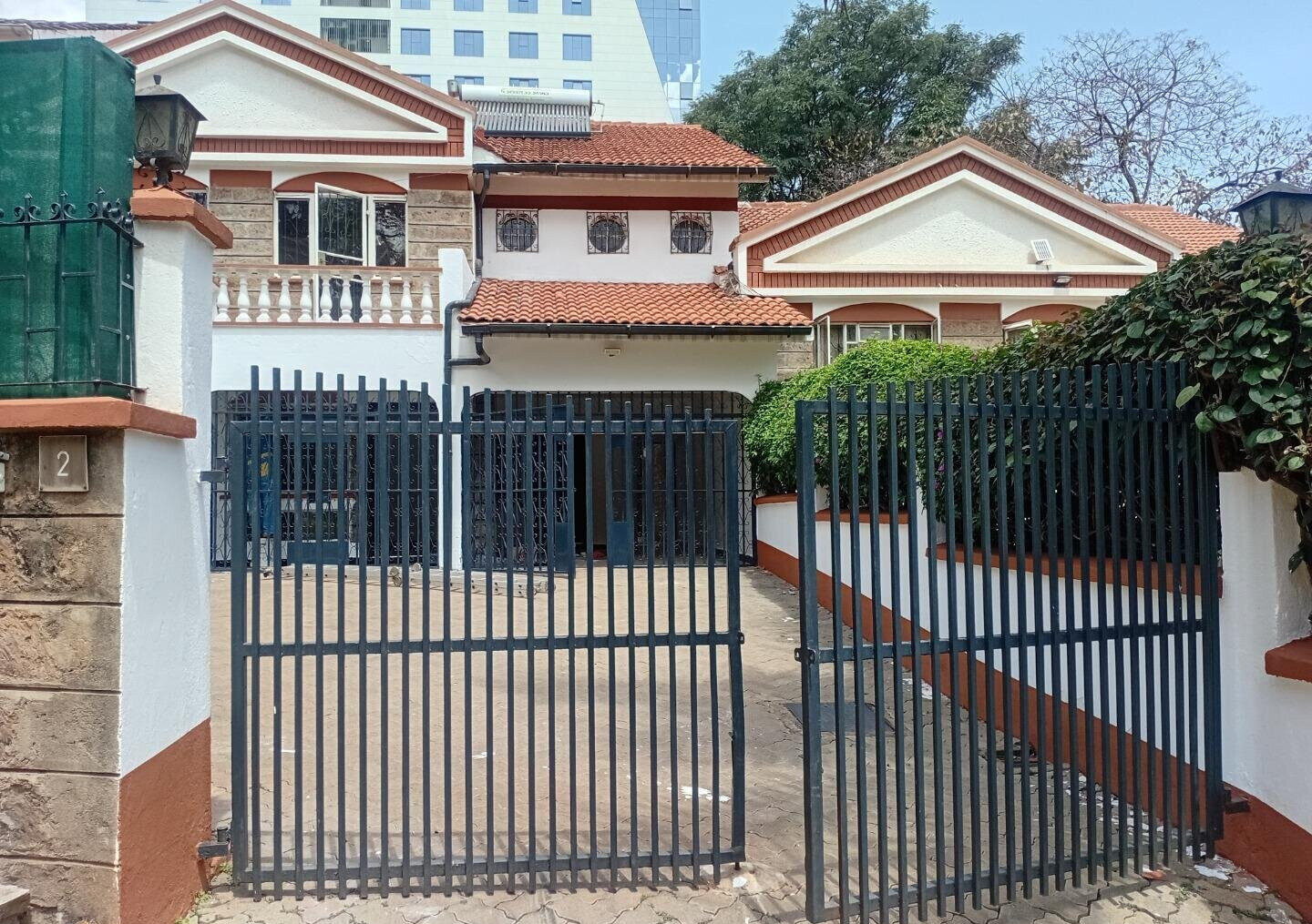 4-Ensuite Townhouse with DSQ & Flower Garden - Brookside, Westlands