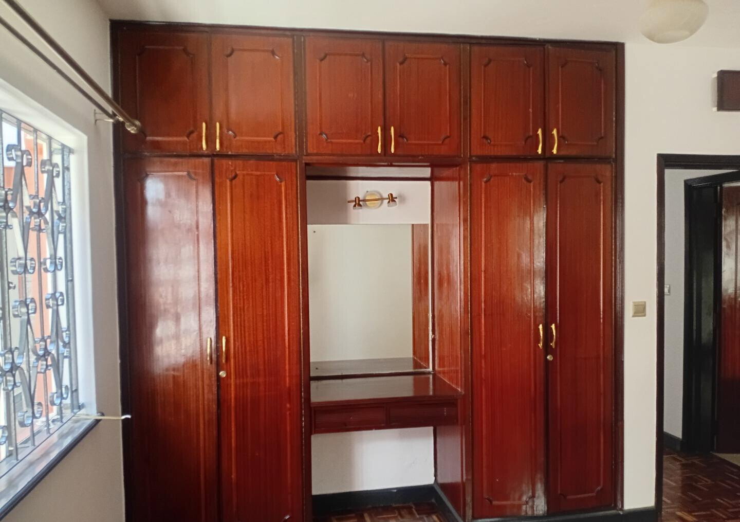 4-Ensuite Townhouse with DSQ & Flower Garden - Brookside, Westlands