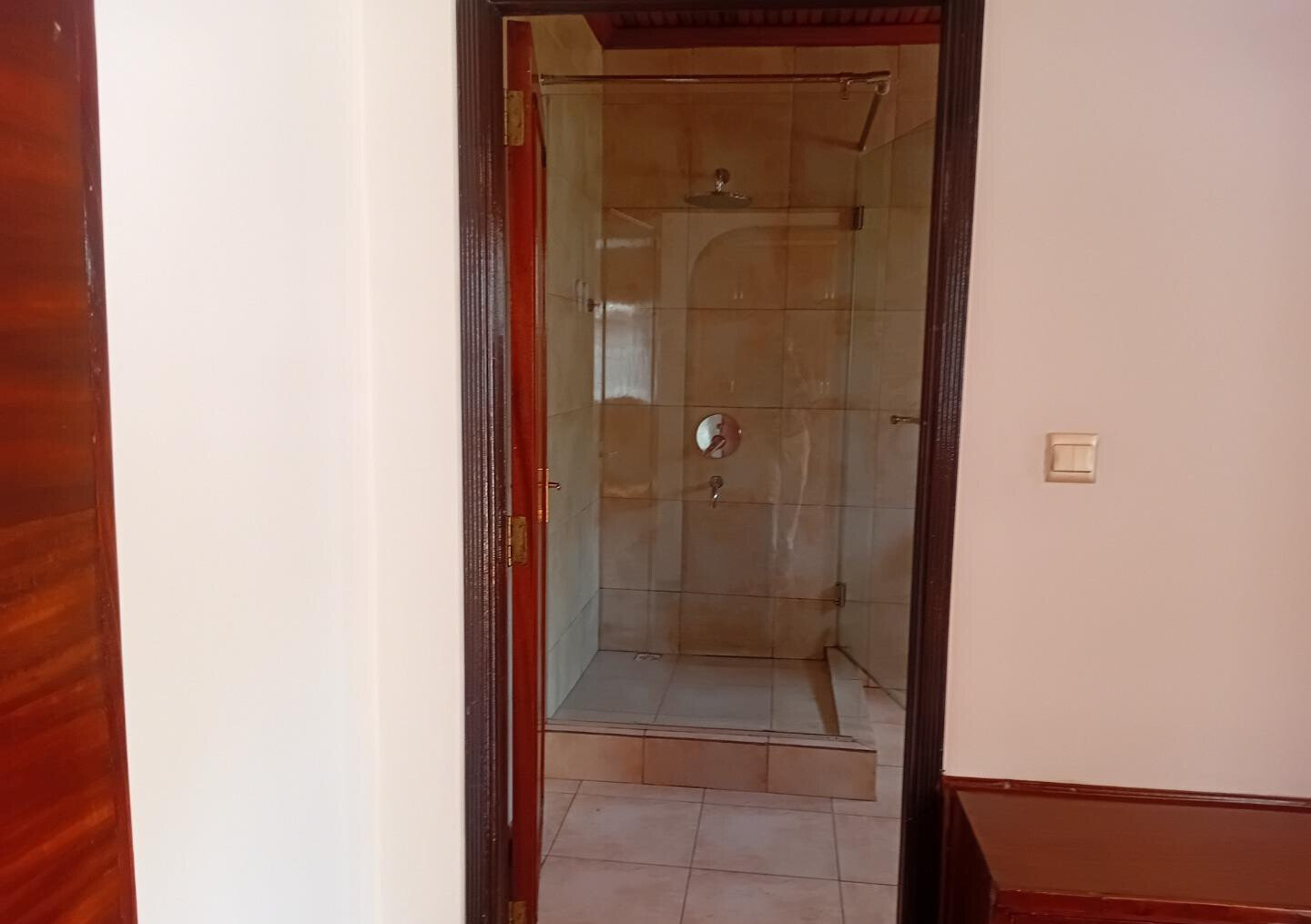 4-Ensuite Townhouse with DSQ & Flower Garden - Brookside, Westlands