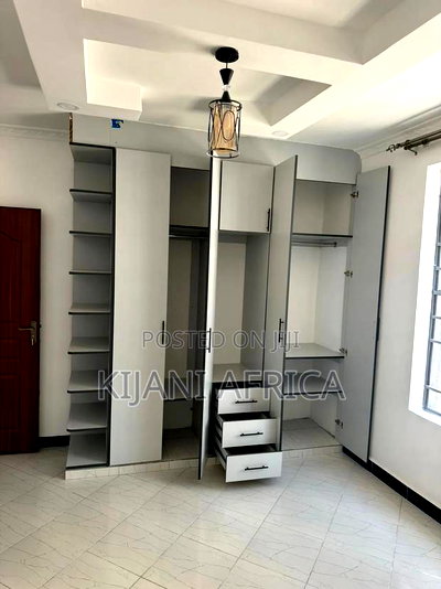 3bdrm Bungalow in Juja for sale - Image 8