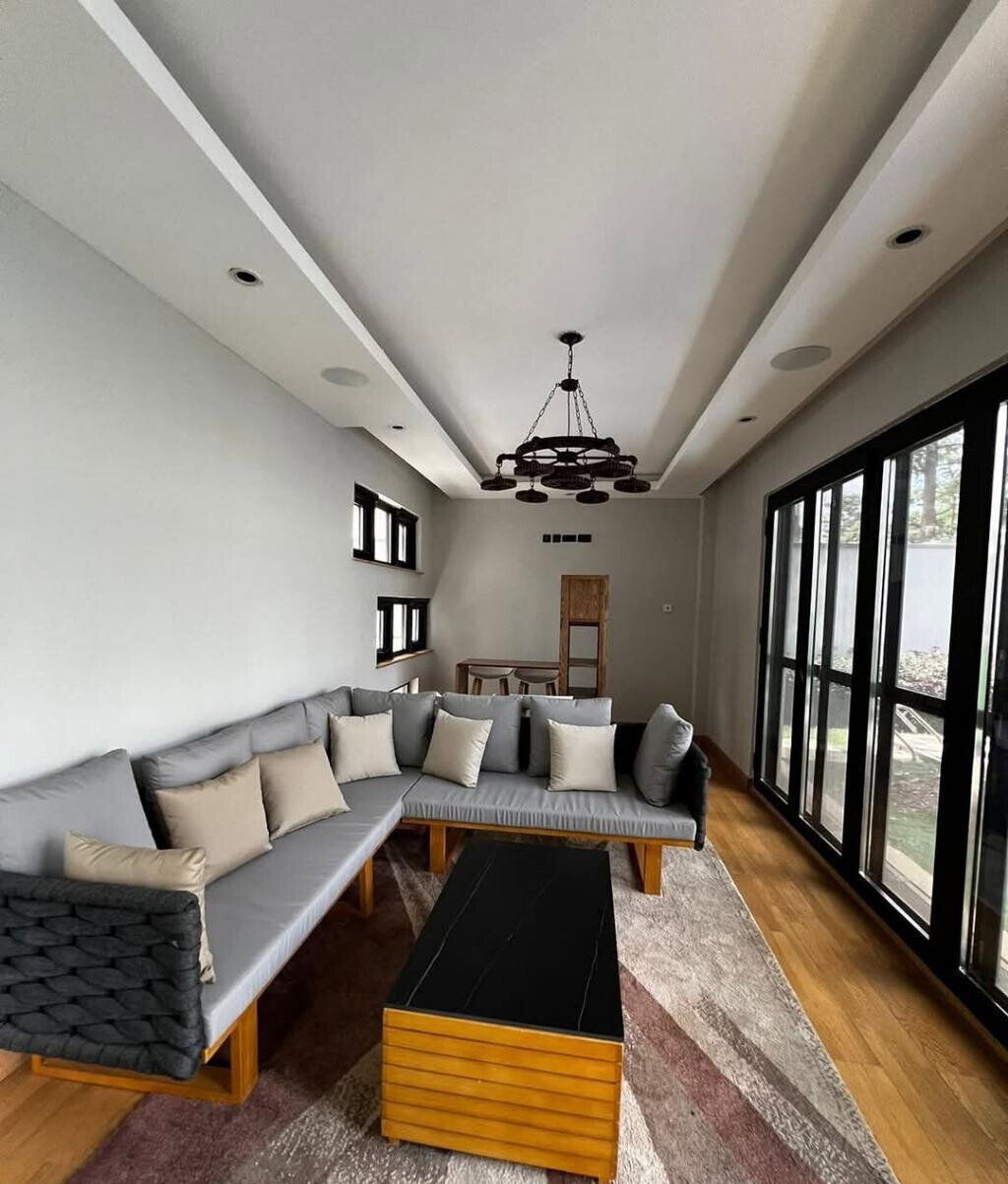 5-Ensuite Townhouse with Private Lift & Pool - Lavington