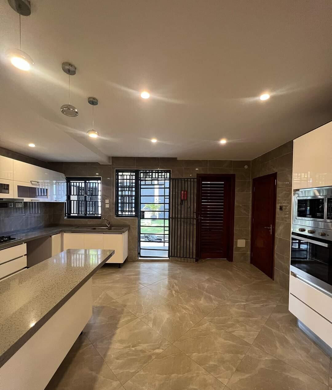 5-Ensuite Villa in Exclusive 5-Unit Gated Community – Lavington