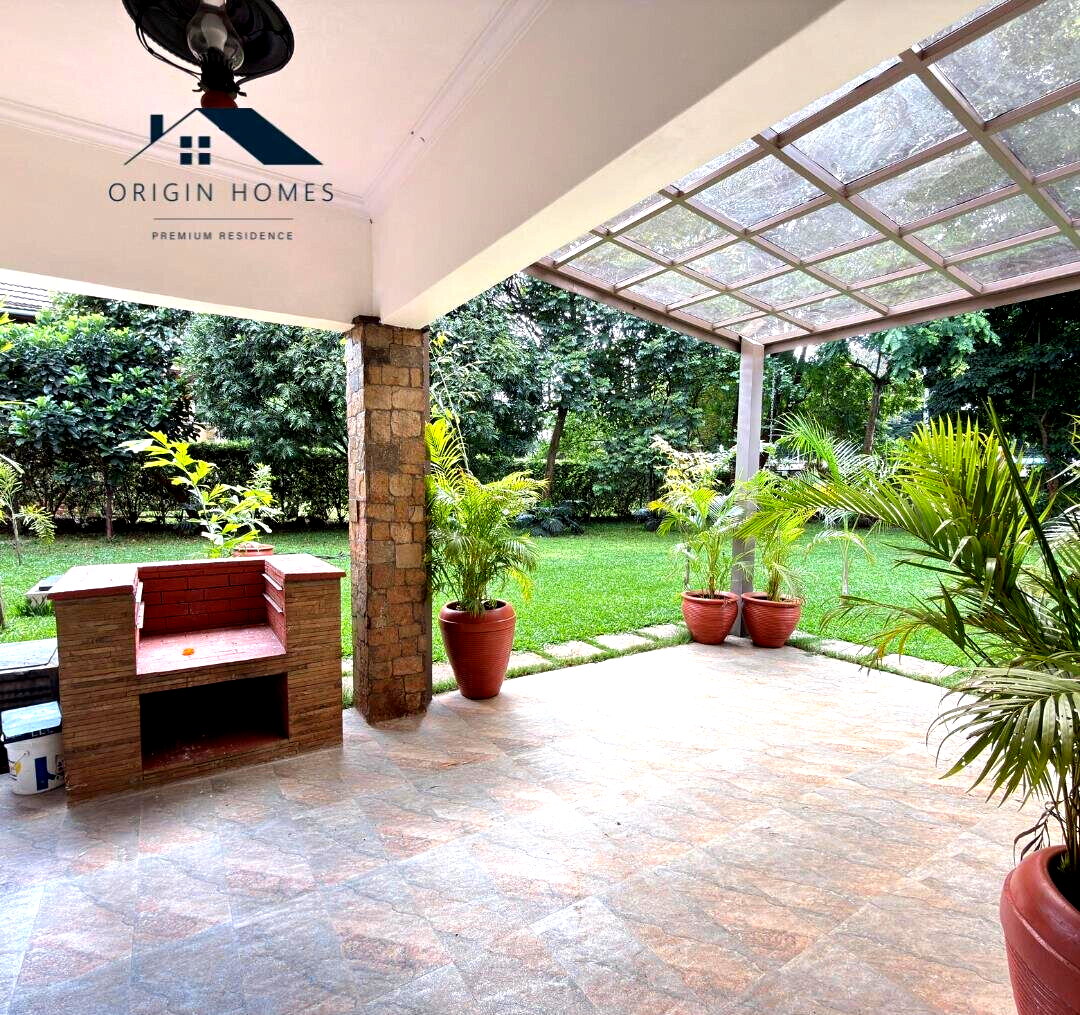 5BR Garden Home with Parking at KSh 580K