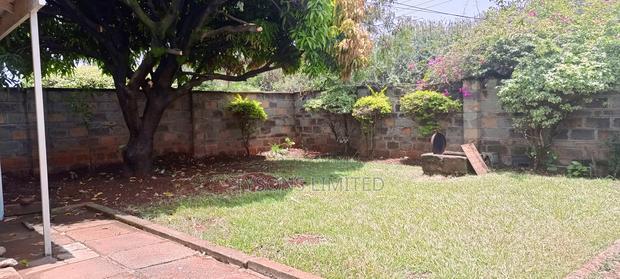 3bdrm Bungalow in Sunrise, Greenfields for rent