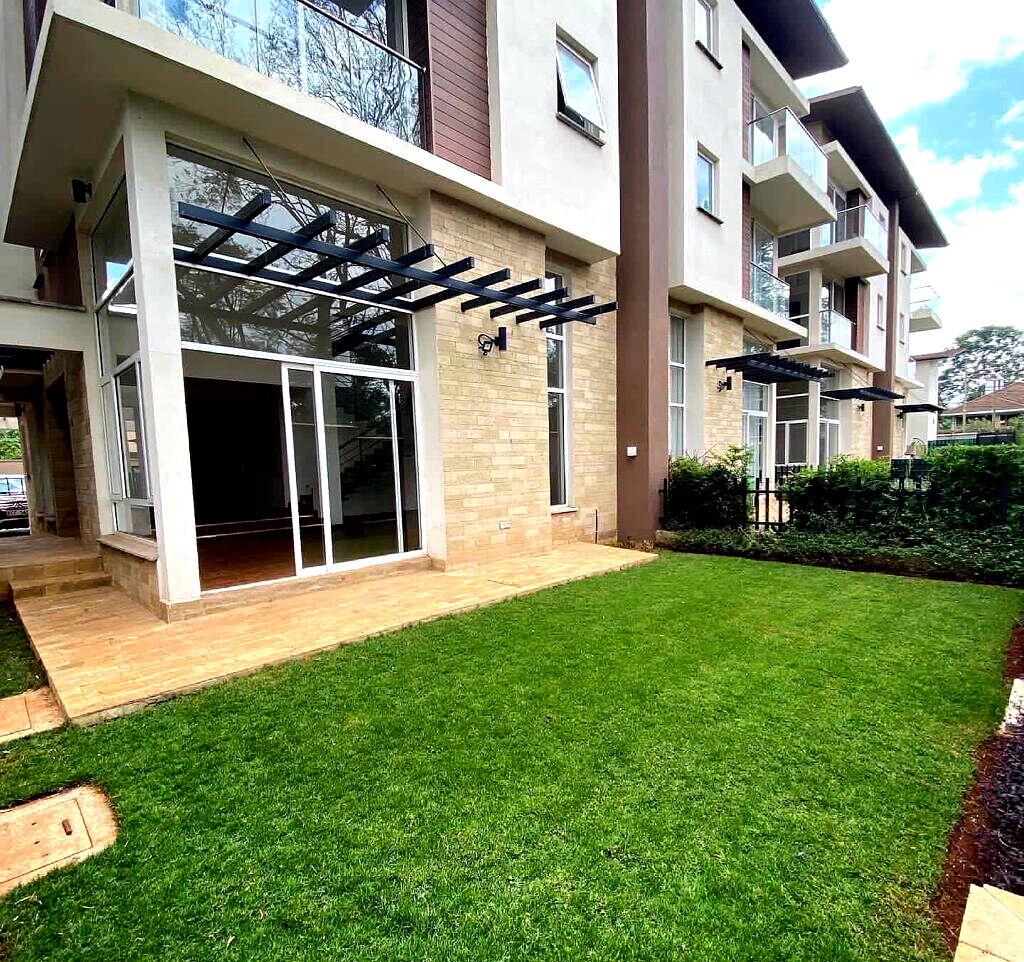 4-Level Townhouse with Heated Pool & Gym - Lavington