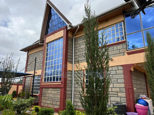 5bdrm Maisonette in Sensei, Kitengela for sale