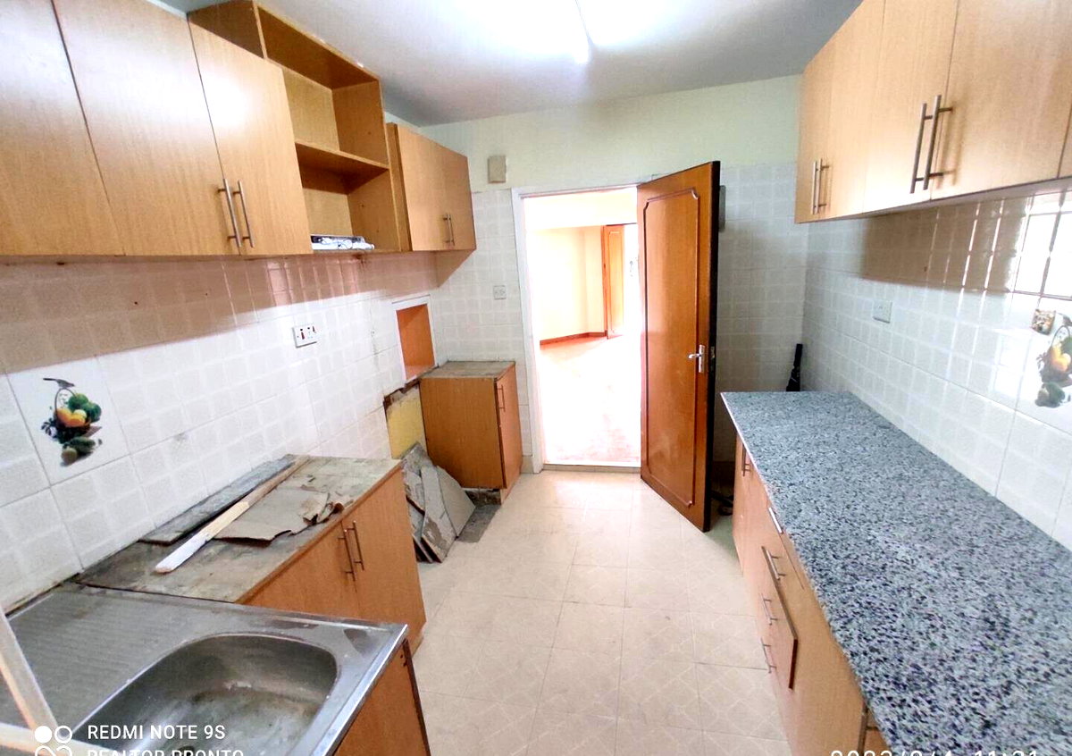 Bright 3BR Townhouse with Staff Quarters - Kilimani