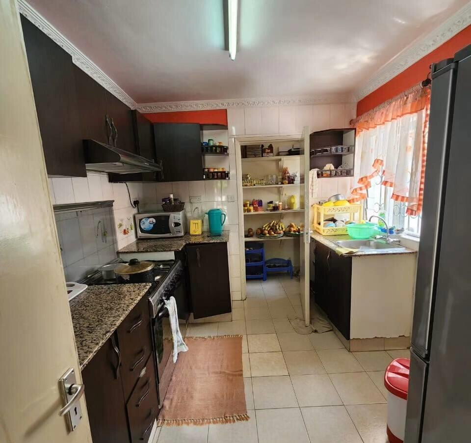 4BR Townhouse with Study & Staff Quarters - Kilimani
