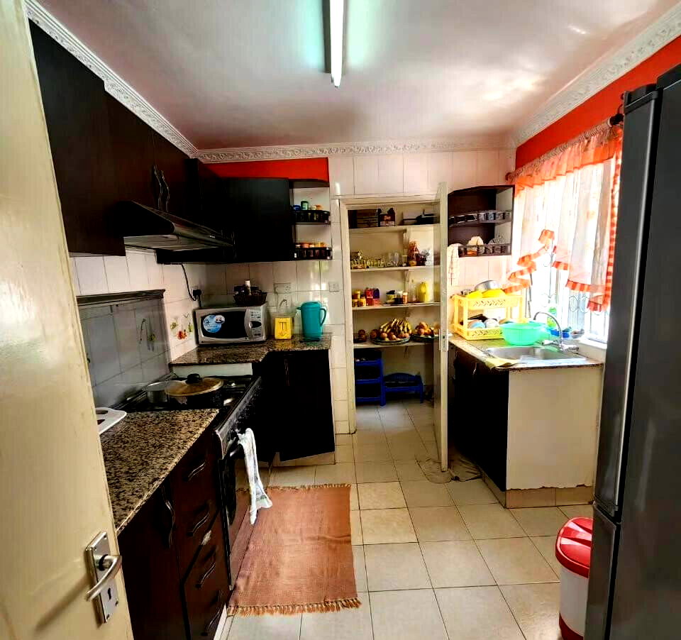4BR Townhouse with Study & Staff Quarters - Kilimani