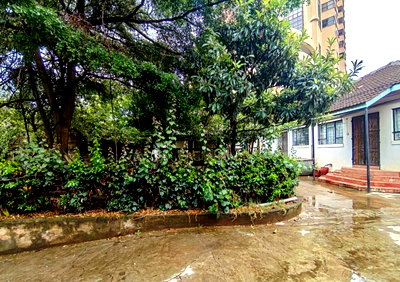 883-Acre Land in Upperhill for KSh 310M
