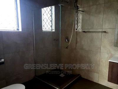 6bdrm Townhouse / Terrace in Karen for rent - Image 18