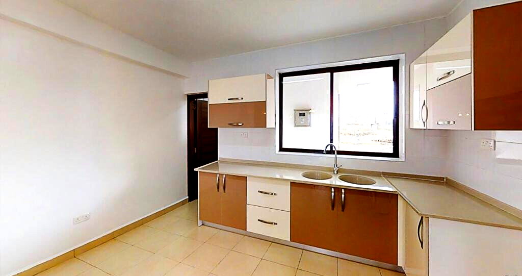 5BR All-Ensuite Townhouse with DSQ & Park View - Syokimau