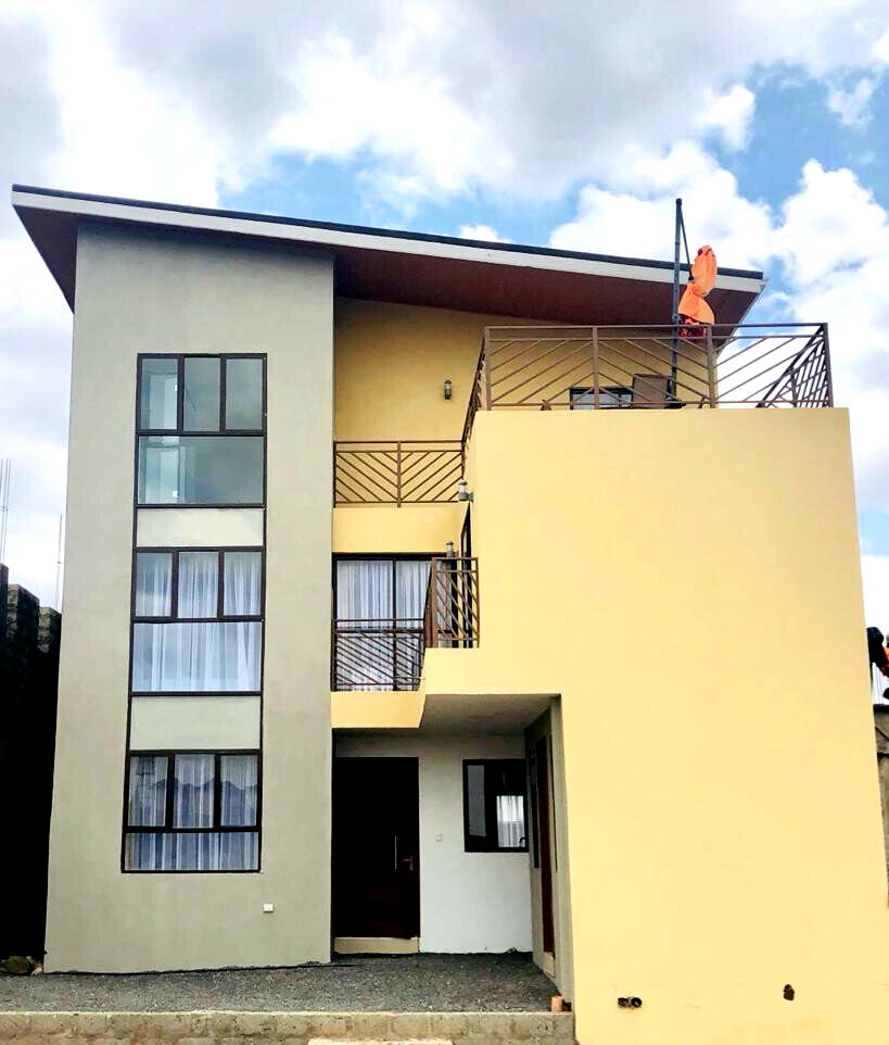 5BR All-Ensuite Townhouse with DSQ & Park View - Syokimau