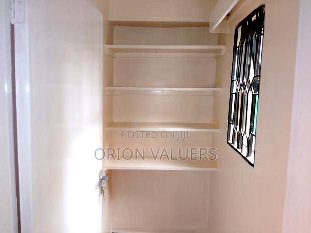 3bdrm House in Nyayo Estate for rent