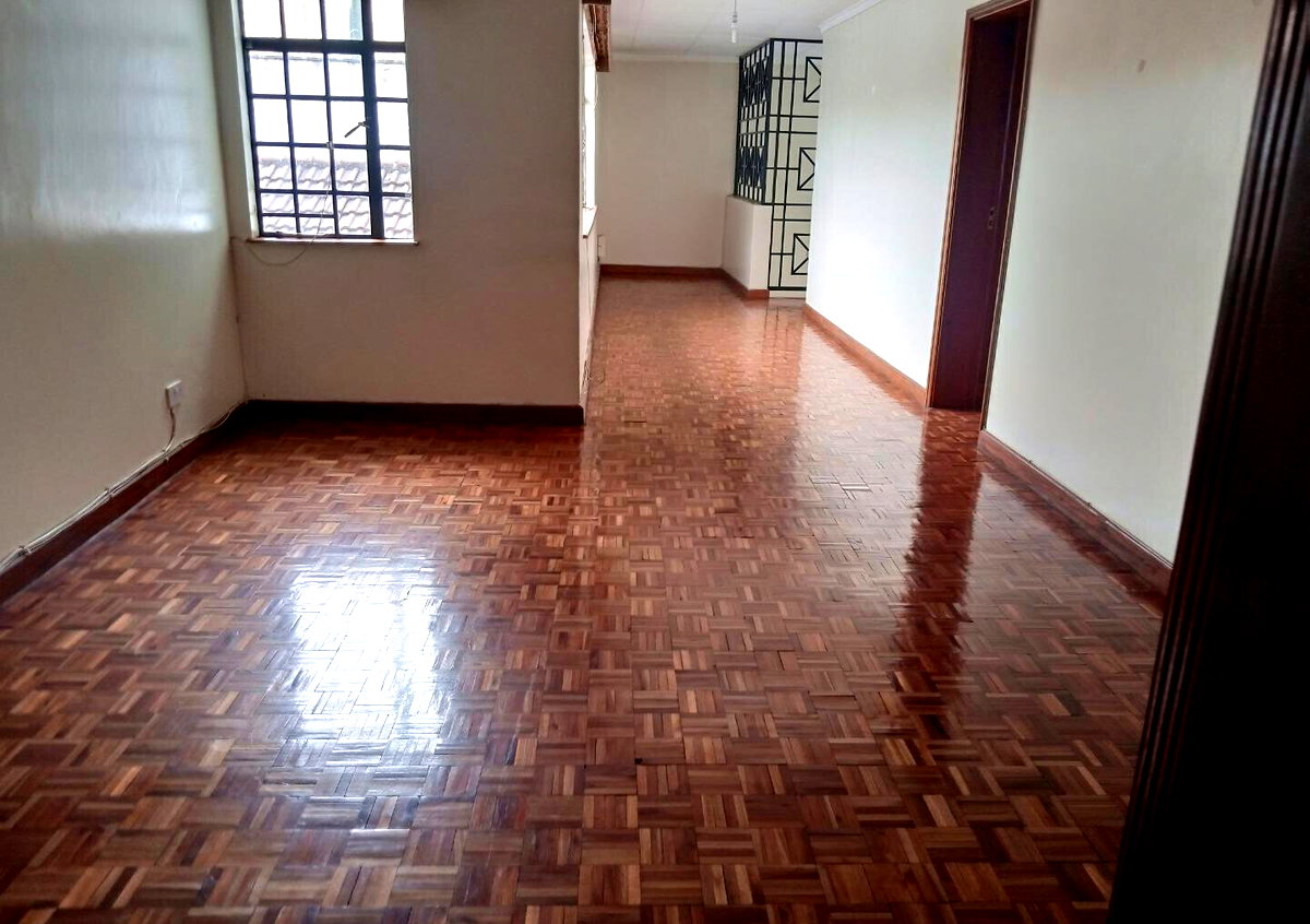 4-Ensuite Townhouse with Fireplace & Pool - Kyuna Estate