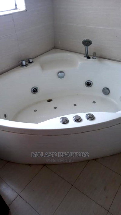 3bdrm Apartment in Tevody Heights, Valley Arcade for sale - Image 14