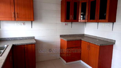 3bdrm Apartment in Tevody Heights, Valley Arcade for sale - Image 7