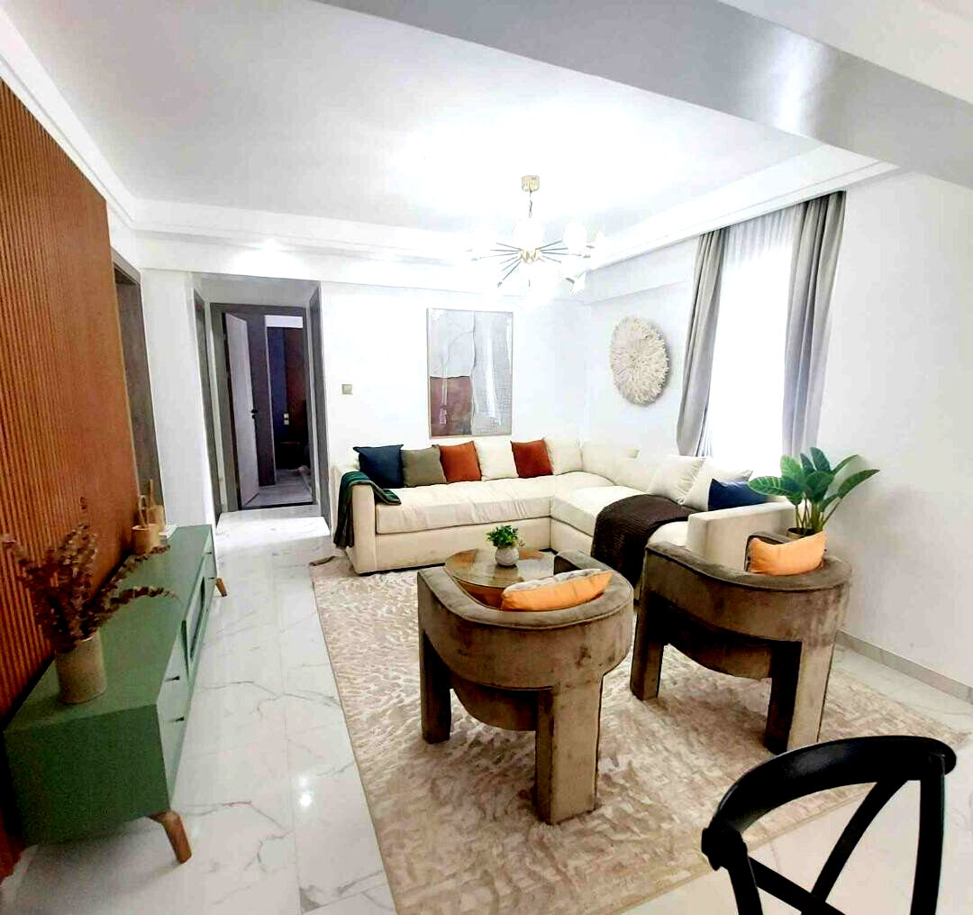 4BR Off Ring Road, 5 Mins Walk to Yaya Centre - Kilimani