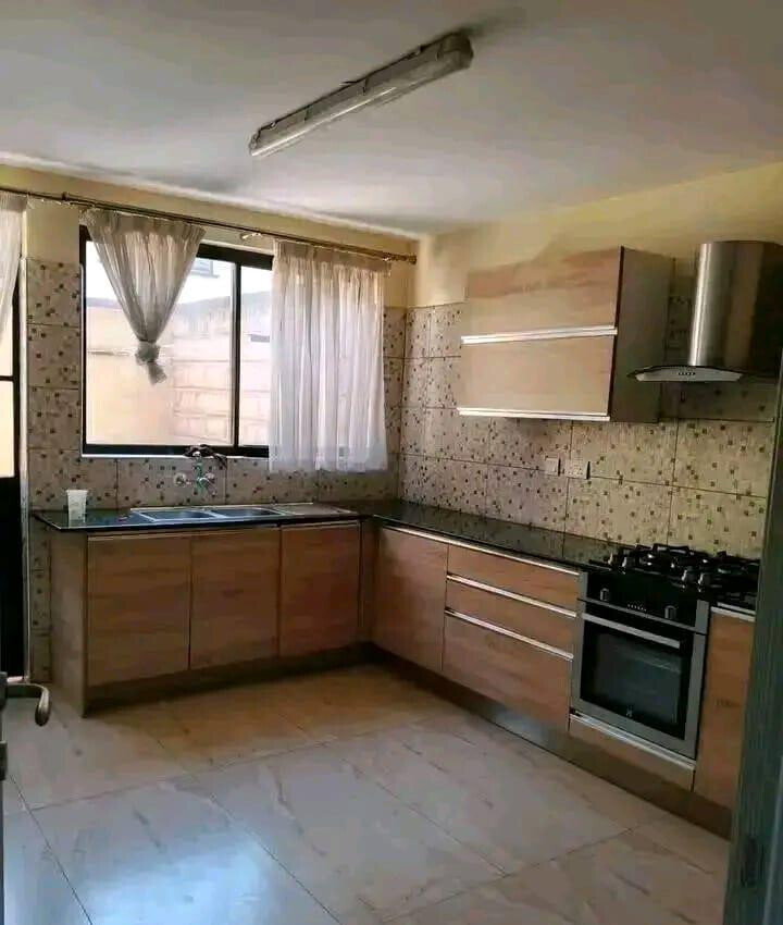 4BR Townhouse with DSQ & Community Hall - Syokimau
