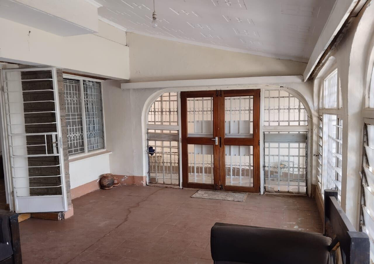 Classic 4BR Semi-Detached Maisonette with DSQ - Kileleshwa