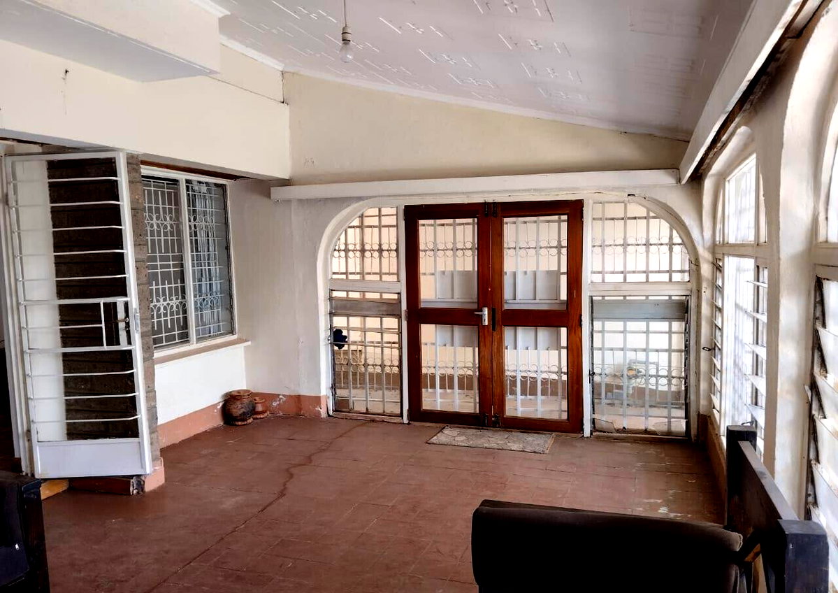 Classic 4BR Semi-Detached Maisonette with DSQ - Kileleshwa