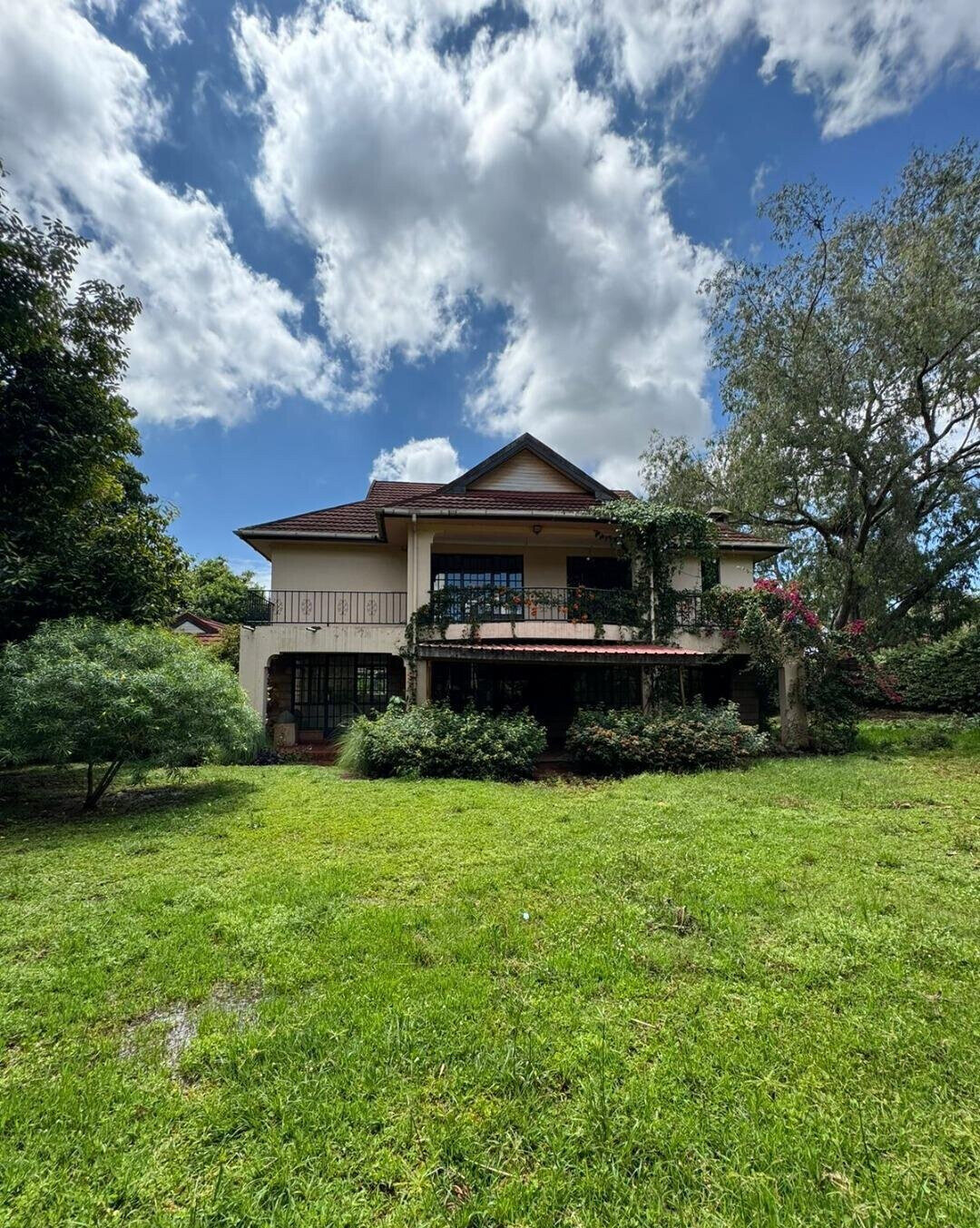 4BR All-Ensuite Townhouse with Fireplace & DSQ - Runda