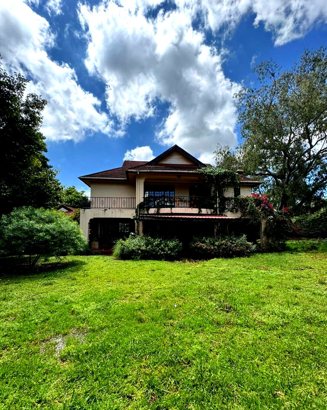 4BR All-Ensuite Townhouse with Fireplace & DSQ - Runda