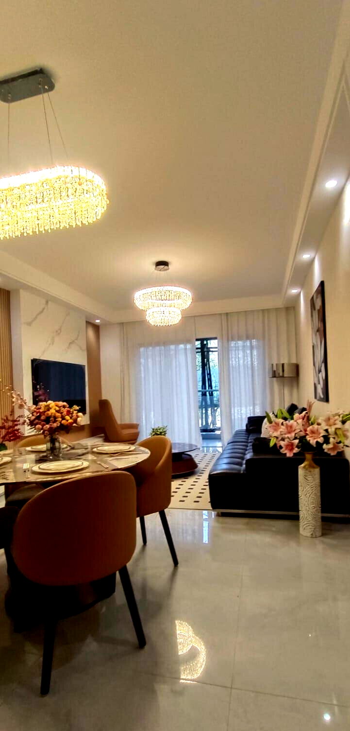 2BR Master Ensuite with Rooftop Pool & Coffee House - Kilimani