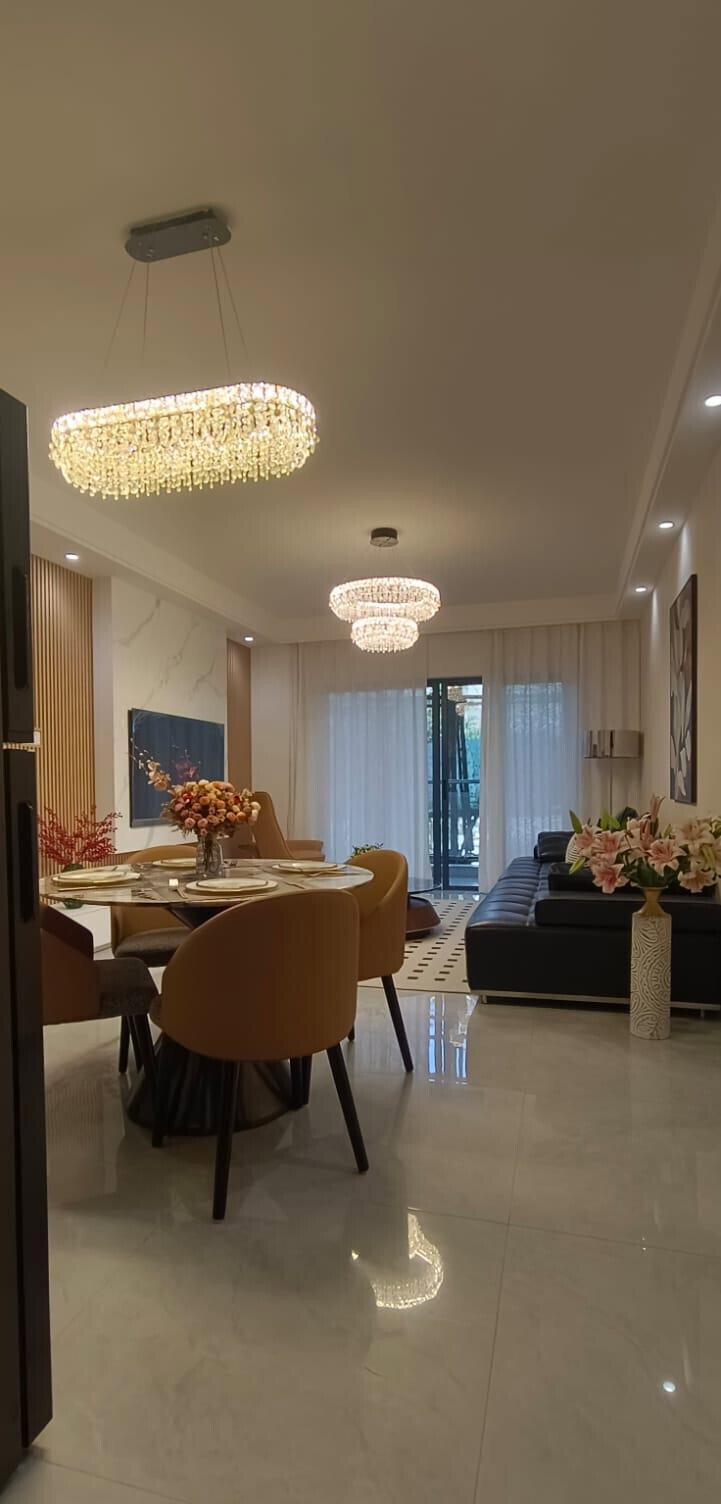 2BR Master Ensuite with Rooftop Pool & Coffee House - Kilimani
