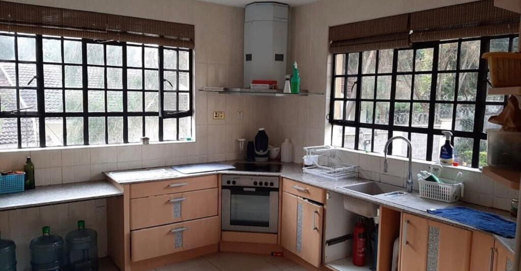Freshly Renovated Corner Townhouse - 5 En-Suite, Lavington