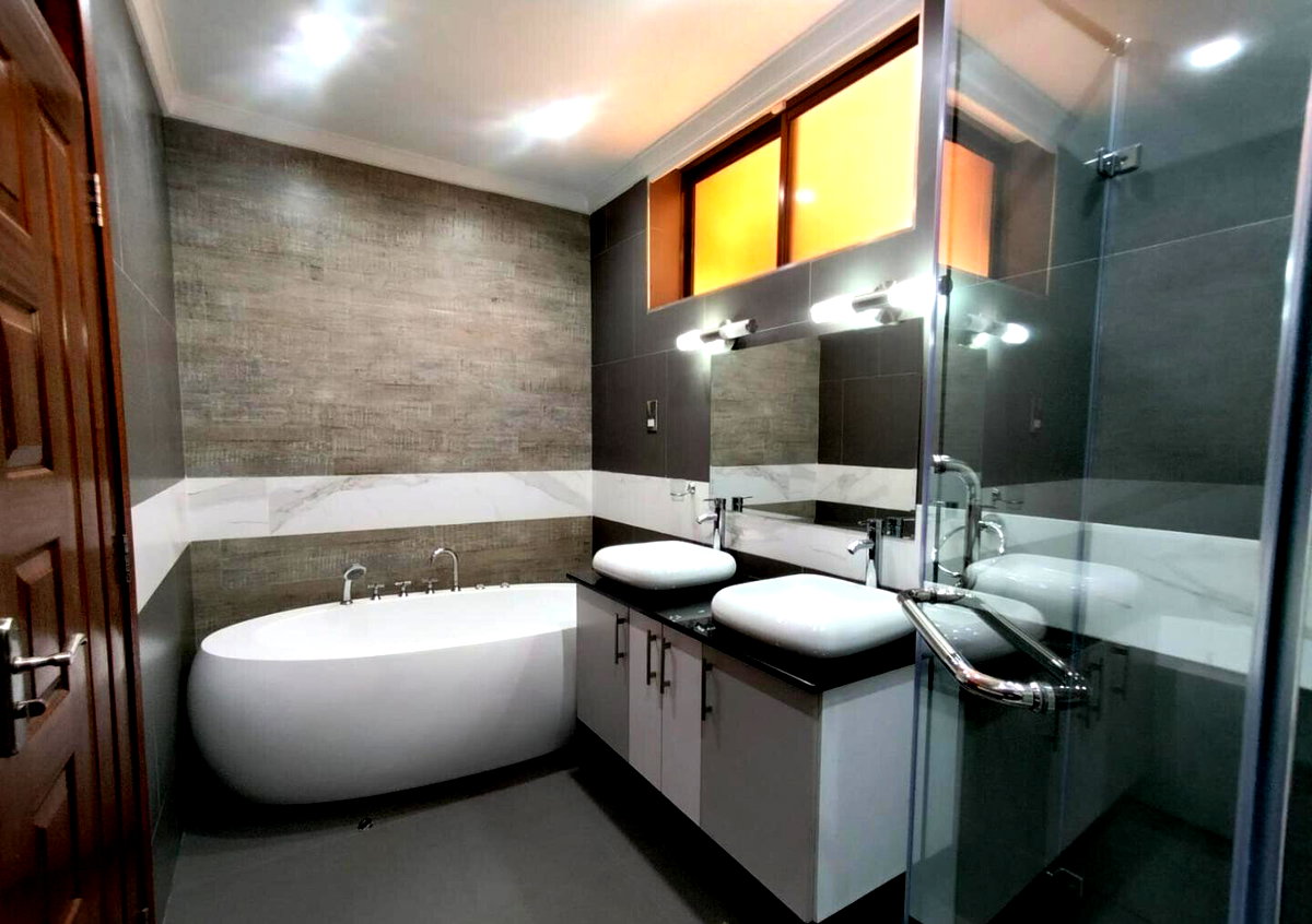 Double-Volume Townhouse with Walk-In Closet & Study - Lower Kabete