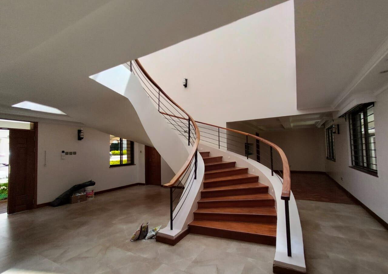 Double-Volume Townhouse with Walk-In Closet & Study - Lower Kabete