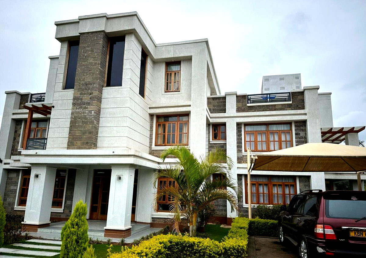 6-Bed Flat-Roof Townhouse on Half-Acre – Karen Gated Community