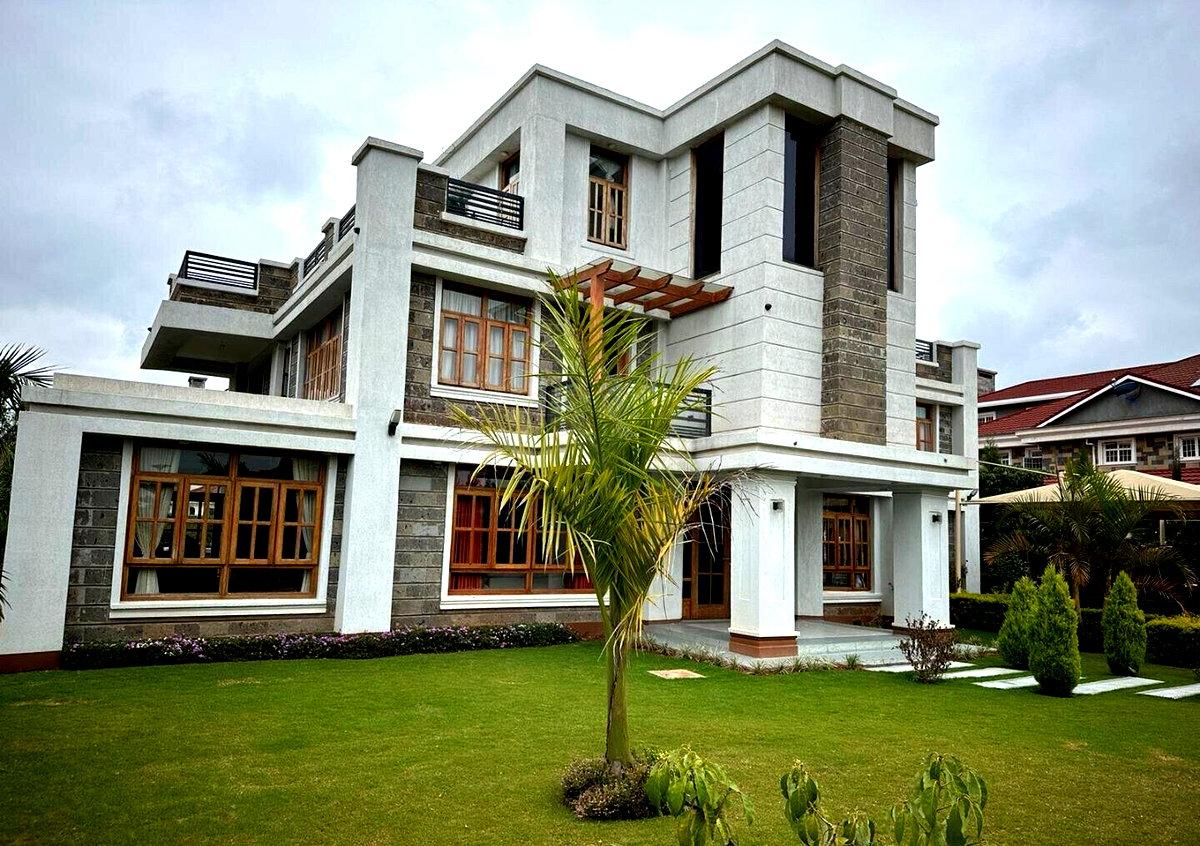 6-Bed Flat-Roof Townhouse on Half-Acre – Karen Gated Community