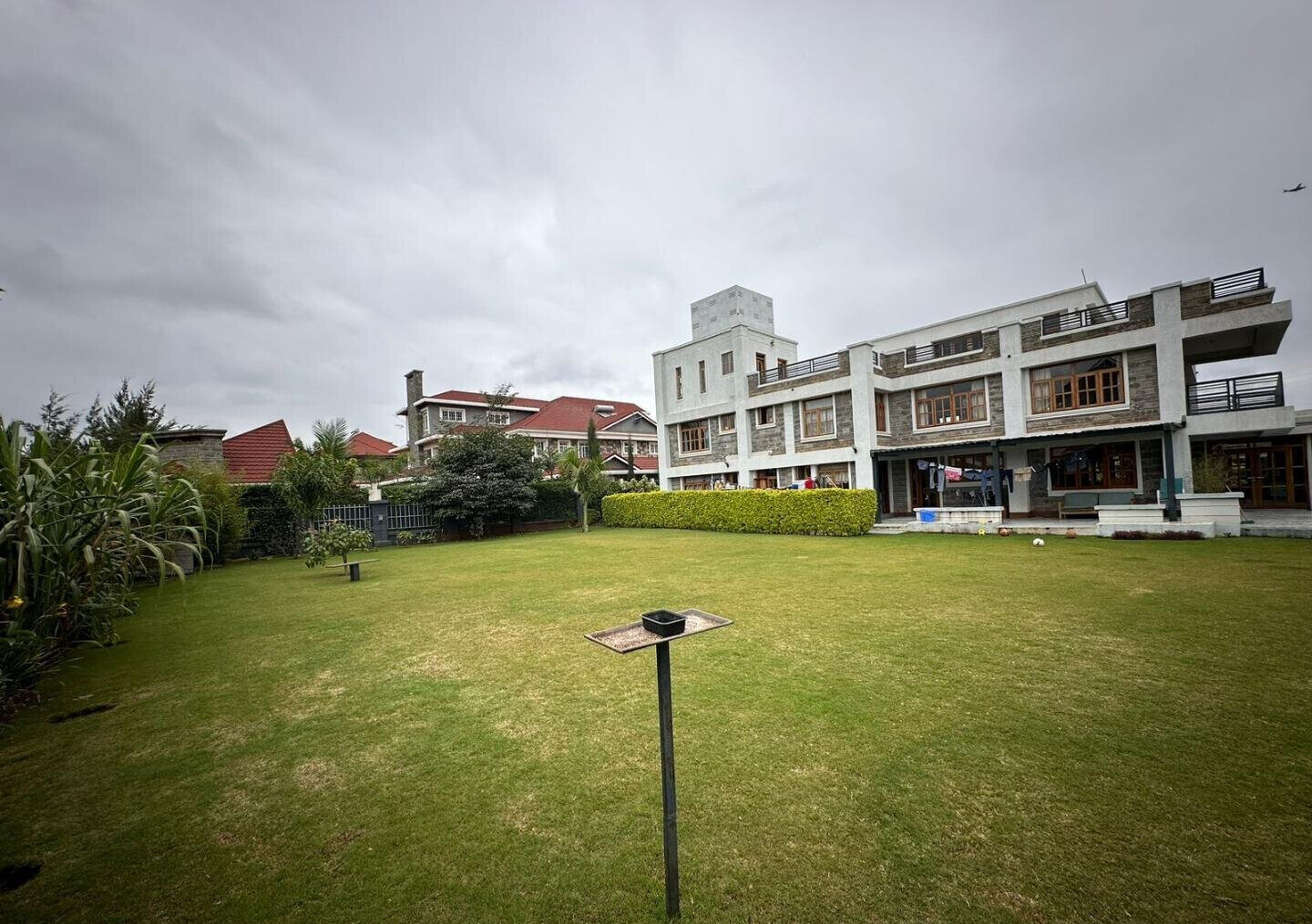 6-Bed Flat-Roof Townhouse on Half-Acre – Karen Gated Community