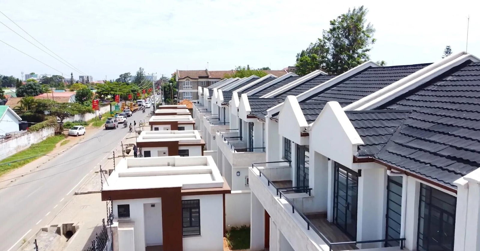 4BR Maisonette with DSQ & Solar Provision - South C Gated