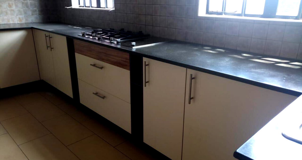 4BR Townhouse with Fireplace & 350K Monthly Yield - Lavington