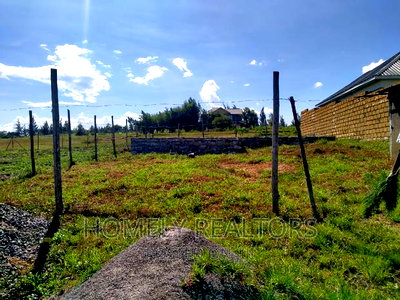 Eighth Acre Plot in Kiserian GP With 3-BDRM House Foundation - Image 5