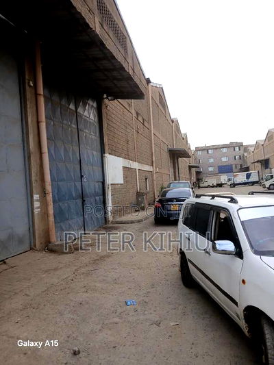 Godown to Let 4600sqft Off North Airport Rd - Image 1