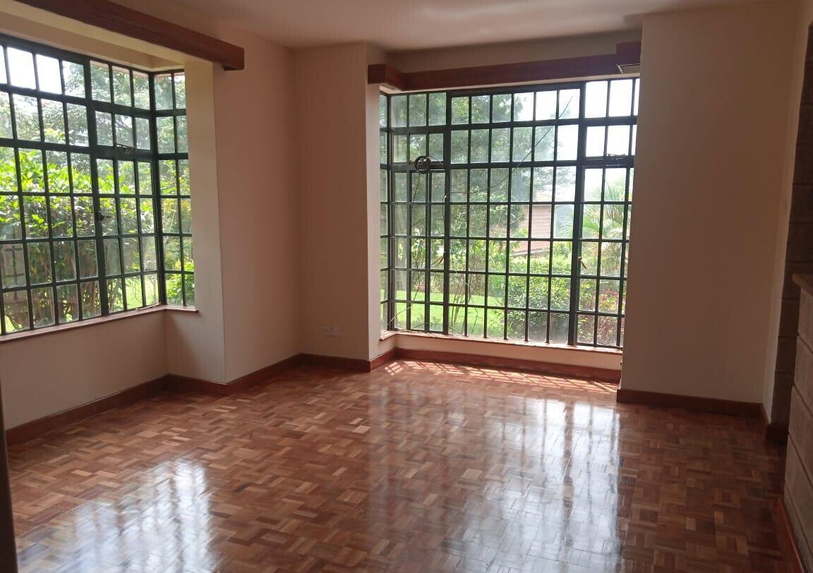 4BR All-Ensuite Townhouse with Safe Haven & Backup Power – Rosslyn