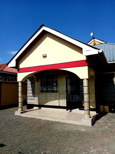 3bdrm Bungalow in Amakis, Kamakis for sale - Image 2