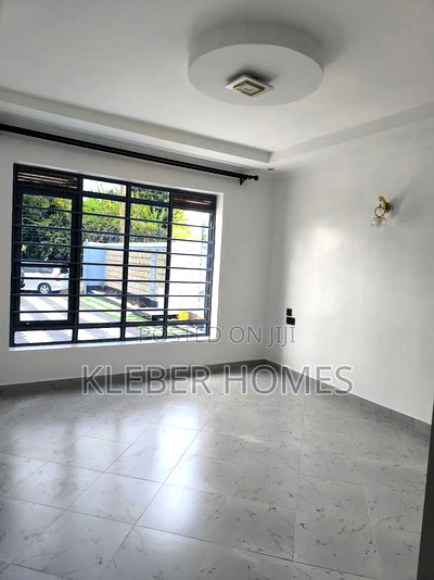4bdrm Townhouse/Terrace in Ruiru for sale - Image 12