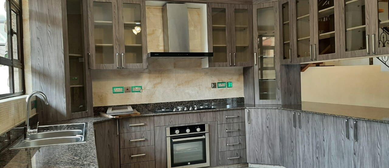 Brand New 5-Ensuite Townhouse with Lift & Mature Garden - Lavington
